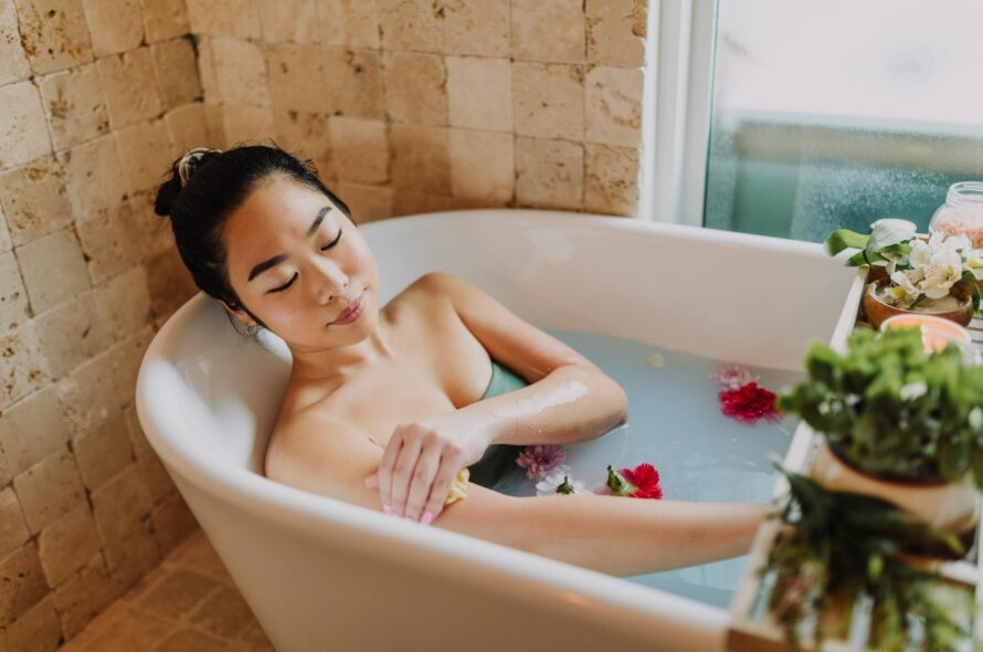 Tworzenie Oazy Relaksu: Jak Stworzyć Domowe Spa z Atmosferą Wszechogarniającego Spokoju