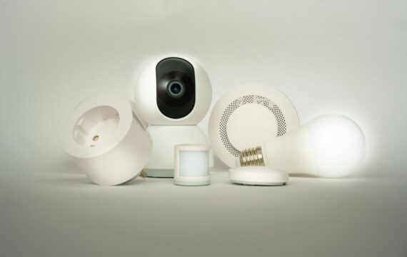 Nowoczesne Przestrzenie: Integracja Smart Home w Każdym Pokoju