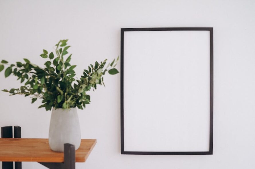 Gniazdka i włączniki w mieszkaniu 2025: rozmieszczenie, wysokości, obciążenia i realne koszty